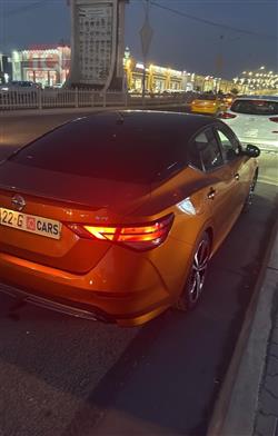 نیسان سێنترا